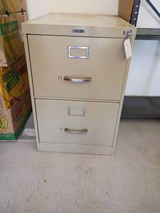 lot 2001 image: 2 Drawer Locking Metal Filing Cabinet.  28 x 18 x 25.  Has a key