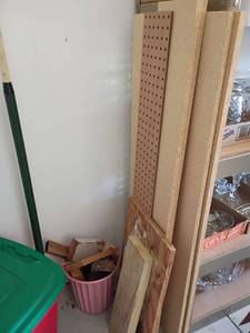 lot 2012 image: Scrap Wood