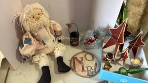 lot 2112 image: Shelf sitter Santa, glass sleigh, holiday trees and more