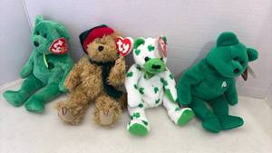 lot 2152 image: Ty Beanie Baby Bears