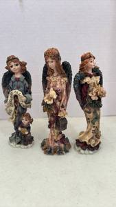 lot 2159 image: Boyds Bears & Friends Folkstone Collection Angel Figurines
