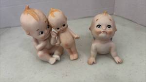 lot 2166 image: Kewpie Baby Doll Set of 3 Figurines