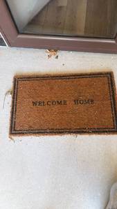 lot 3004 image: Welcome mat
