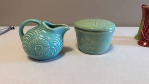 lot 1193 image: Creamer and sugar dishes stamped USA