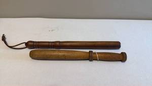 lot 1487 image: Wooden nightsticks