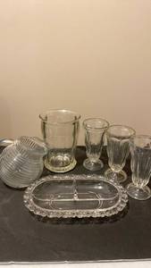 lot 1977 image: Glass dessert glasses, small pitcher and more