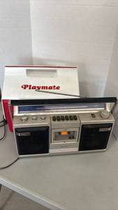 lot 2040 image: Sony CFS-43 Portable Radio Cassette Player with Playmate Cooler