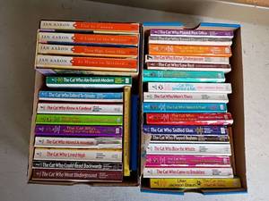 lot 2070 image: Paperback Books.  The Cat Who... Series