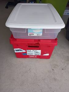 lot 2260 image: Storage Totes