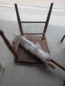 lot 2264 image: Vintage Chair.  Broken needs repaired