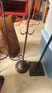 lot 2304 image: Metal Stand with Hooks 27 inches tall