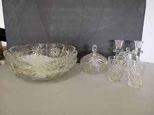 lot 2437 image: Prescut Depression Glass Star of David 2) 12in. Bowls, Candy Dish, 2 Juice Glasses and Candle Stick Holder