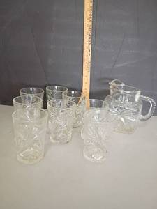 lot 2443 image: Prescut Depression Glass Star of David  Pitcher with 8 Glasses
