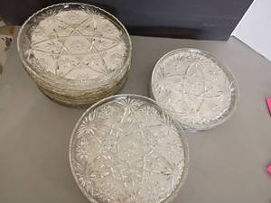 lot 2446 image: Prescut Depression Glass Star of David  Plates and Snack Plates