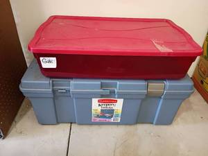 lot 2456 image: 2 Storage Totes