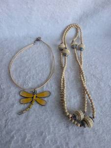 lot 1509 image: Womens Beaded Necklace &nbsp Yellow Dragonfly Pendant Necklace