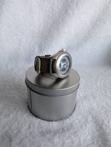 lot 1519 image: NRA National Rifle Association Watch with Green NATO Strap and Gift Tin