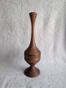 lot 2014 image: Handcrafted Wooden Bud Vase
