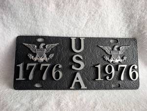 lot 2508 image: 1776 USA Bicentennial Eagle License Plate