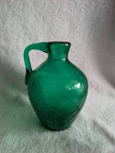 lot 3003 image: Green Glass Crackle Pattern Pitcher with Handle