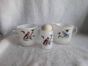 lot 4007 image: Bartlett Collins Bird Pattern Coffee Mug Set with Cardinal Saltshaker