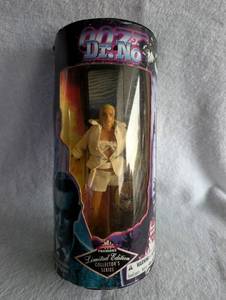 lot 5012 image: 007 Dr. No Action Figure Limited Edition Collectors Series