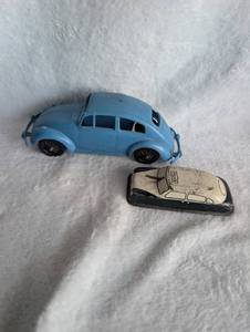 lot 5107 image: Tin Toy Police Car Set with Wind-Up Mechanism  Blue Plastic VW Bug Shell