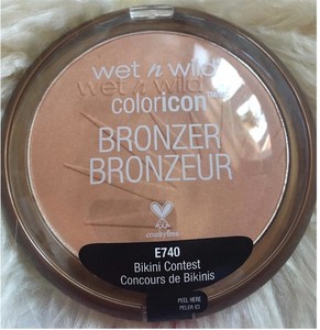lot 4589 image: Wet n Wild color icon bronzer with SPF 15 BIKINI CONTEST