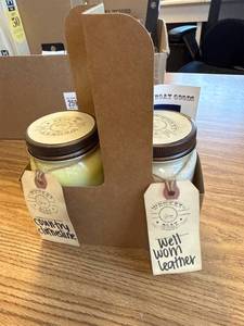 lot 4595 image: Whiskey boat candle 2 pack