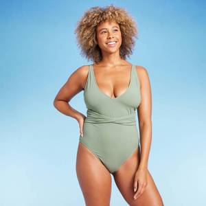 lot 38110 image: Womens Ribbed Plunge Twist-Front One Piece Swimsuit - Shade & Shore Green -Size S