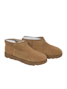 lot 38086 image: TINE AMD TRU Neumel Chukka Boots Size 8 Chestnut Brown Genuine Leather