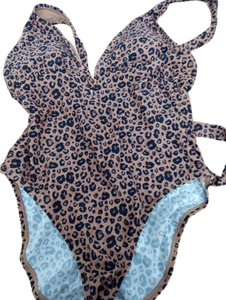 lot 38233 image: Shade &amp Shore Leopard Print One-Piece Swimsuit Size Medium&nbsp
