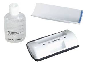 lot 38498 image: Audio-Technica AT6012 Record Care Kit