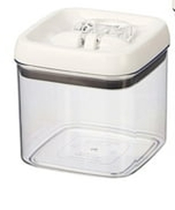 lot 38515 image: Better Homes & Gardens Canister Flip-Tite� Square Food Storage Container (SINGLE)