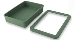 lot 37129 image: Thyme & Table 9 x 13 Silicone Baking Dish & Lid Set - Sage