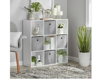 lot 36018 image: Mainstays 9 Cube Storage Organizer, White (missing parts)- Retail $50