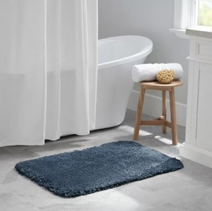 lot 36099 image: Members Mark Hotel Premier Soft Bath Rug, 24x36