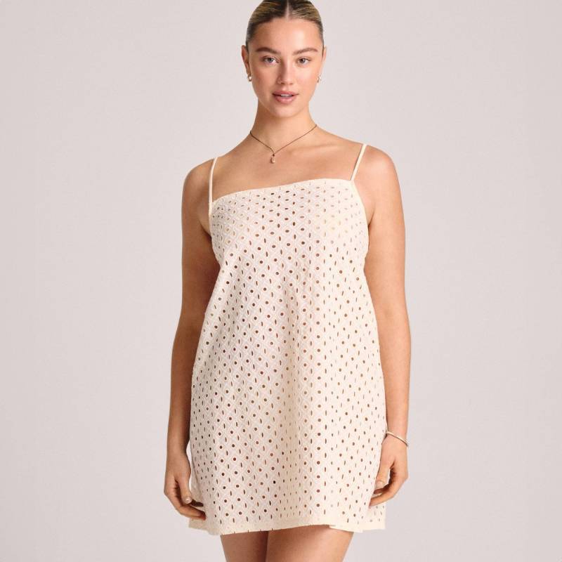lot 38214 image: Vitamin A Womens Eyelet Mini Swim Cover Up Dress - White Size S