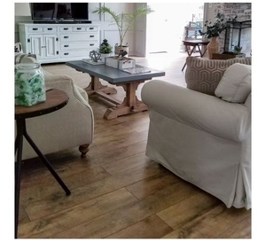 lot 36129 image: Select Surfaces Barnwood SpillDefense Laminate Flooring, 12.34 sq. ft. per box - 1 Box