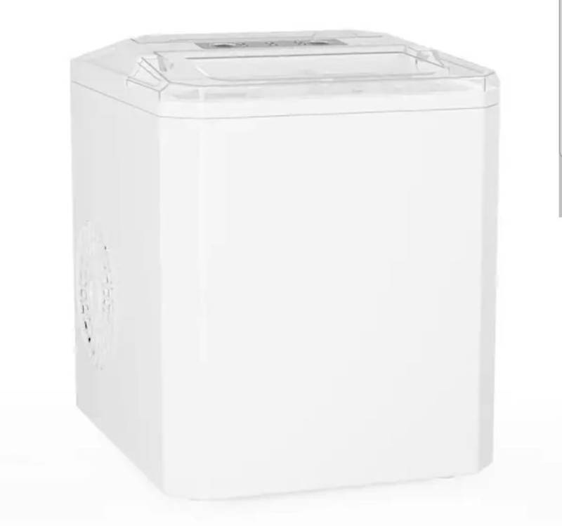 lot 15960 image: Sweetcrispy Alejandro 26 lbs. Bullet Countertop Portable Ice Maker in White for Home Kitchen Office Bar Party - Retail $73