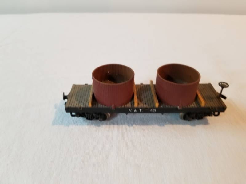 lot 7405 image: HO Scale Train Car V&T 45 Fully Functioning