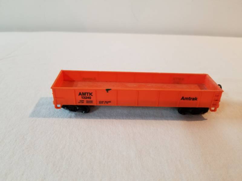 lot 7409 image: HO Scale Train Car Amtrak Fully Functioning