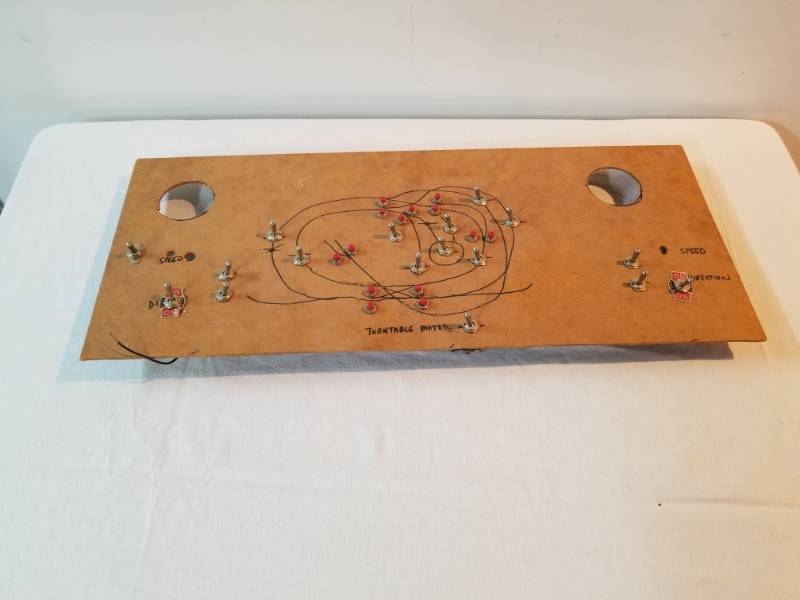 lot 7439 image: HO Scale Model Railroad Switches on Board