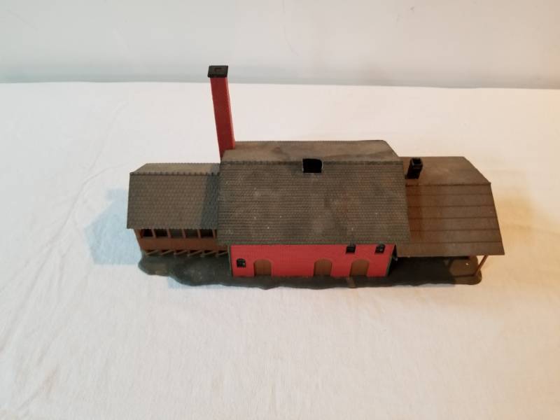 lot 7441 image: The F&M Schaefer Brewery 1842 for HO Scale Train Setup