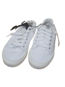 lot 41246 image: TIME AND TRU White Lace-Up Sneakers