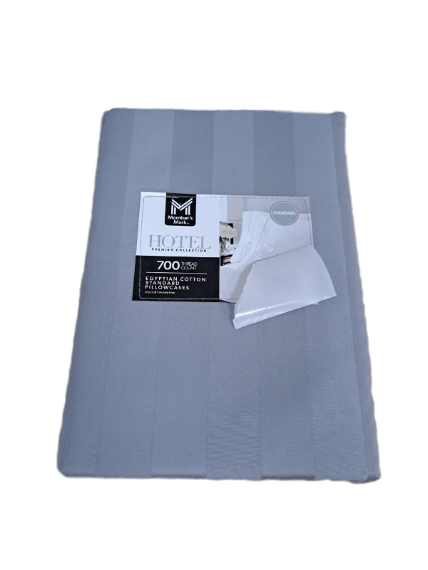 lot 33838 image: Members Mark Hotel Premier Collection 700 Thread Count Egyptian Cotton Standard Pillowcases