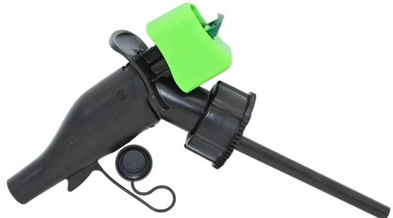 lot 38743 image: Scepter SmartControl Replacement Spout for all Scepter Fuel containers