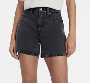 lot 41321 image: Time and Tru Womens High Rise Denim Shorts, 5 Inseam, Size 4