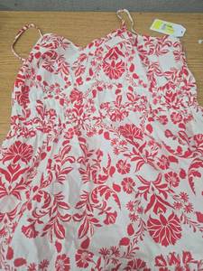 lot 41332 image: Time and Tru Womens Sleeveless Tiered Cotton Maxi Dress, Size -Medium