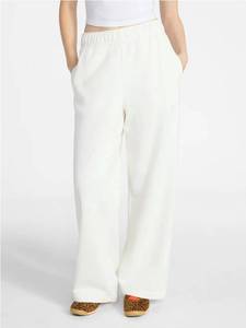 lot 41336 image: No Boundaries Soft Fleece Wide Leg Pants -Size Large
